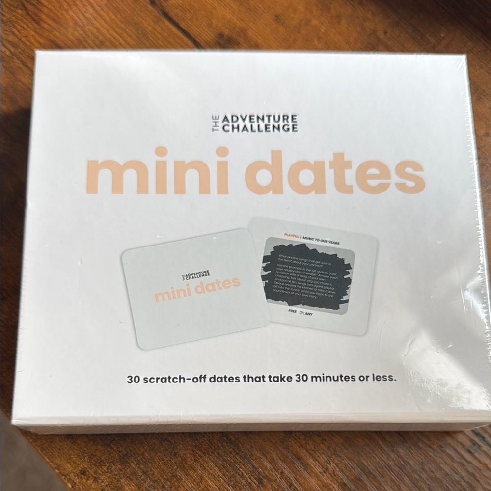 Mini Dates - White